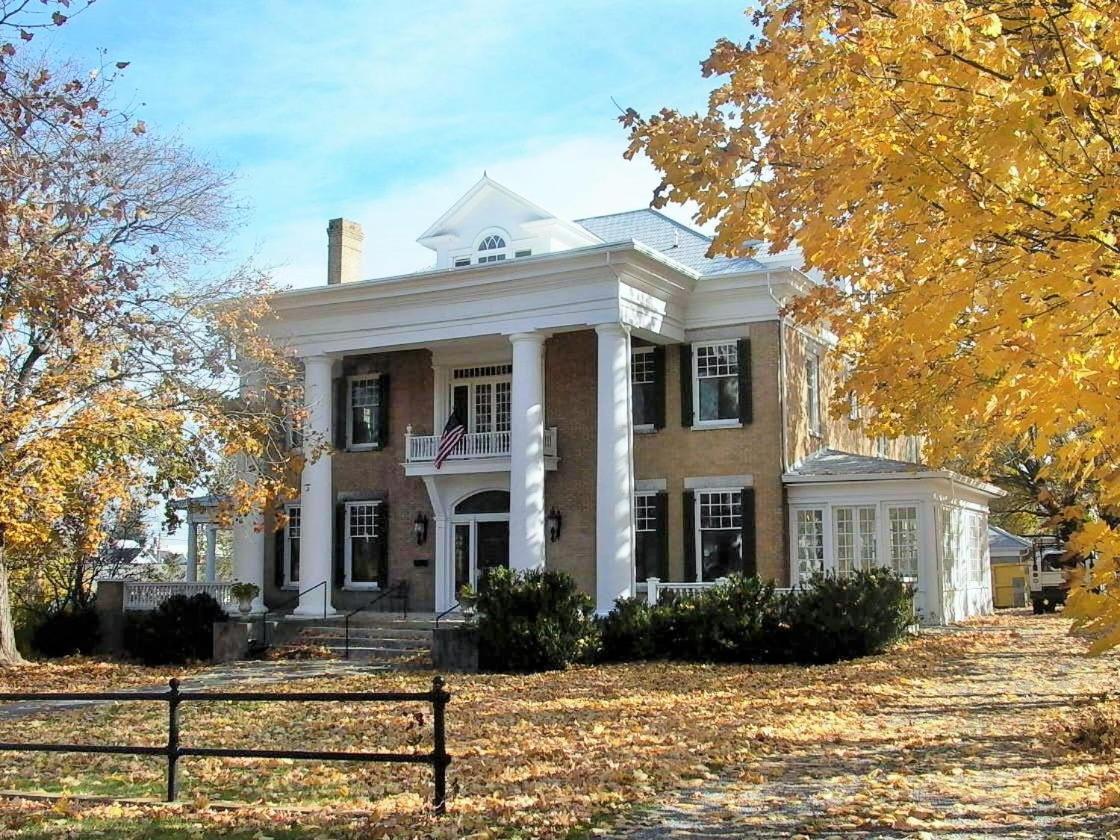 Trinkle Mansion Bed & Breakfast Wytheville Exterior photo